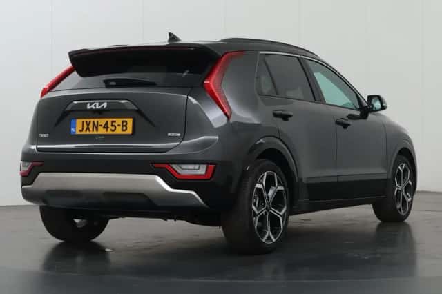 Kia Niro (2025) thumbnail 2
