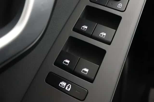 Kia Niro (2025) thumbnail 33