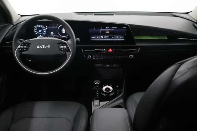 Kia Niro (2025) thumbnail 8