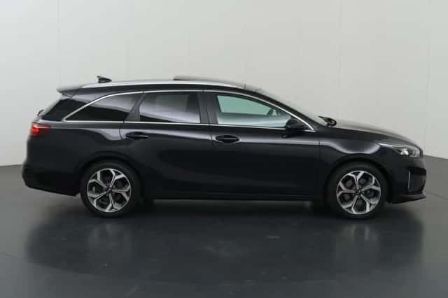 Kia Ceed Sportswagon (2021) thumbnail 6