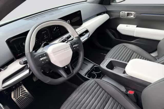 Kia EV4 (2026) thumbnail 7