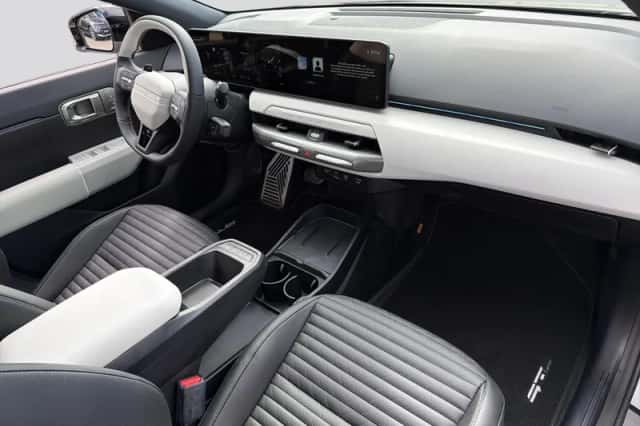 Kia EV4 (2026) thumbnail 9