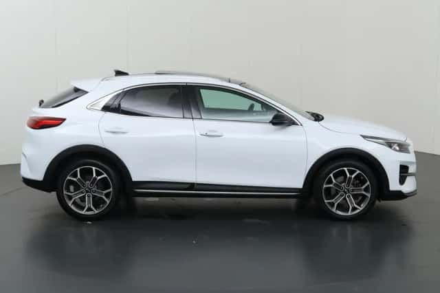 Kia XCeed (2021) thumbnail 6