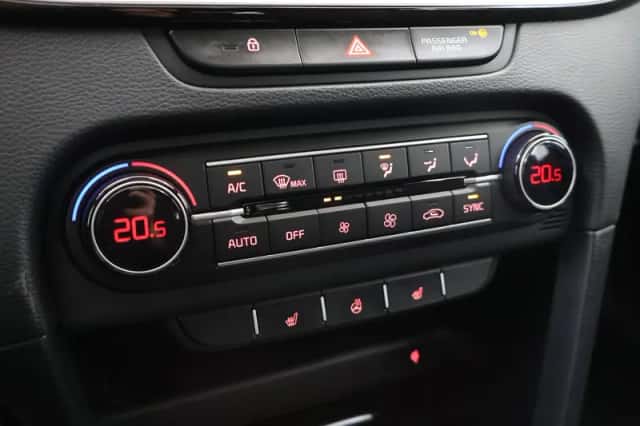Kia Proceed (2024) thumbnail 21