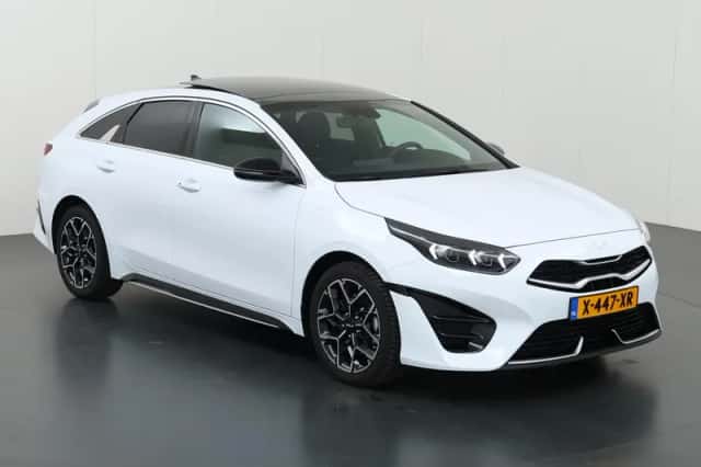 Kia Proceed (2024) thumbnail 23