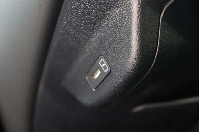Kia Niro (2025) thumbnail 12