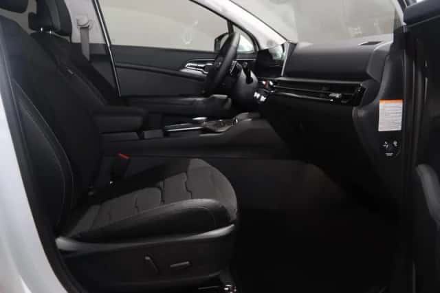 Kia Sportage (2026) thumbnail 8