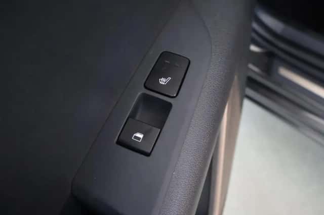 Kia Niro (2025) thumbnail 38