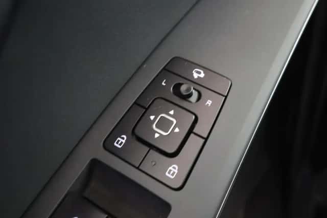 Kia Niro (2025) thumbnail 34