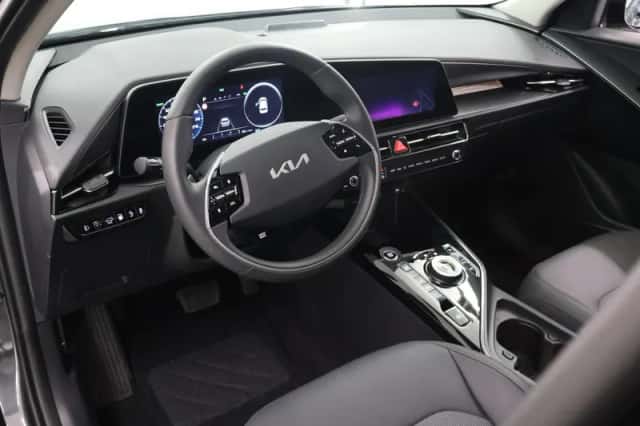 Kia Niro (2025) thumbnail 7