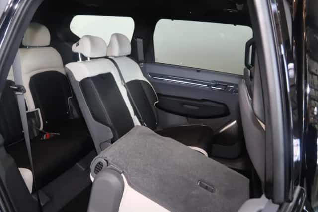 Kia EV9 (2026) thumbnail 12