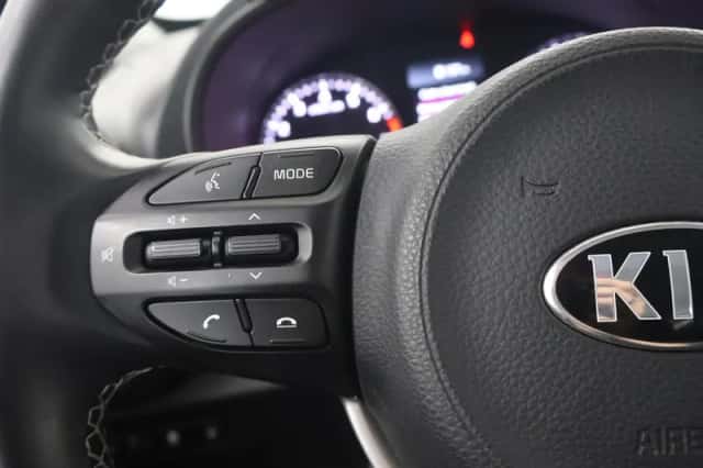 Kia Picanto (2021) thumbnail 25