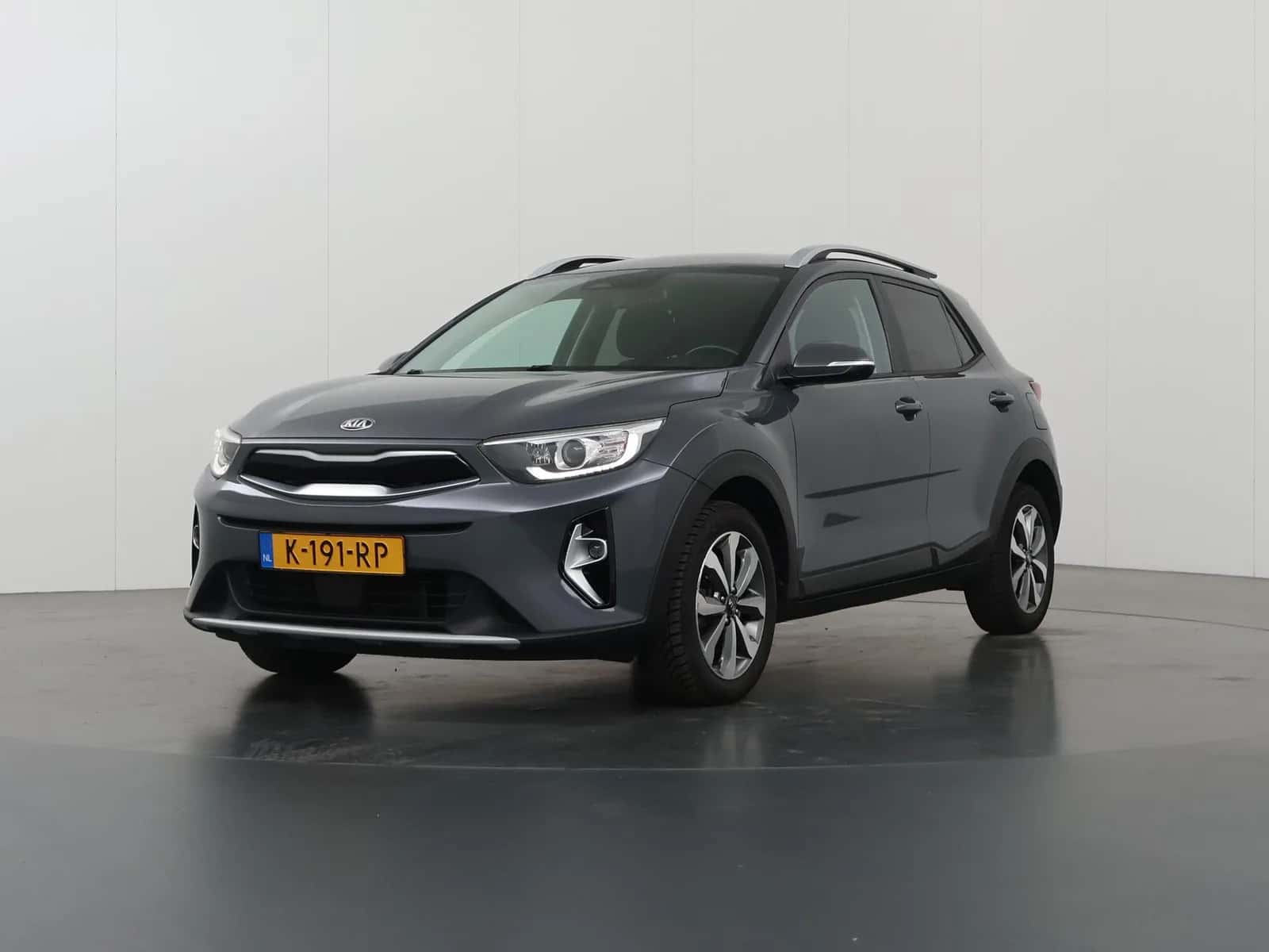 Kia Stonic (2021) — foto 1