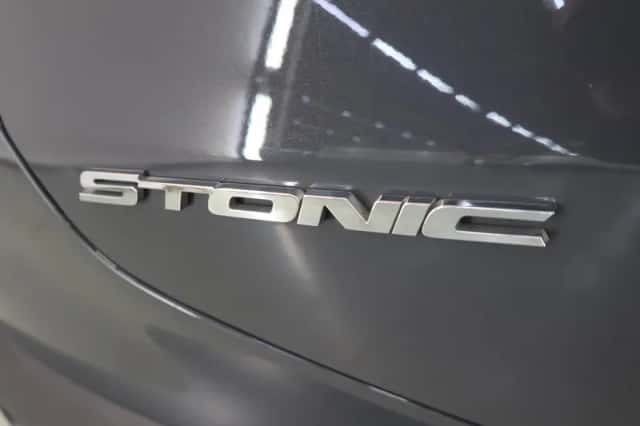 Kia Stonic (2021) thumbnail 36