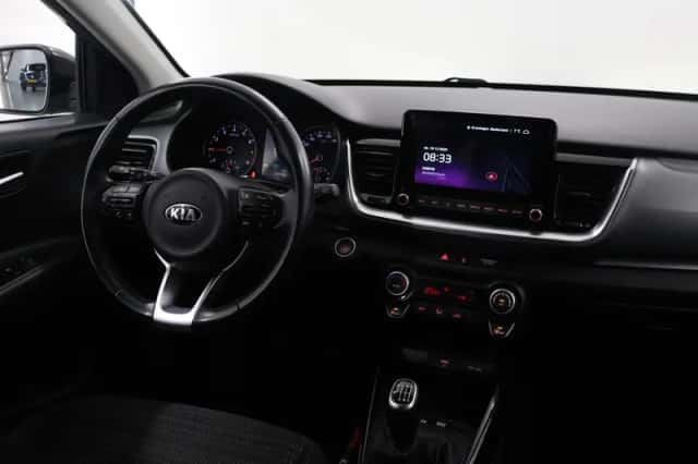 Kia Stonic (2021) thumbnail 9