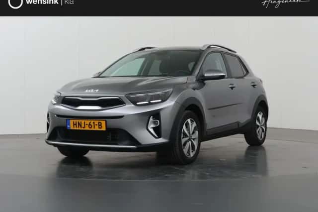 Kia Stonic (2025) thumbnail 1