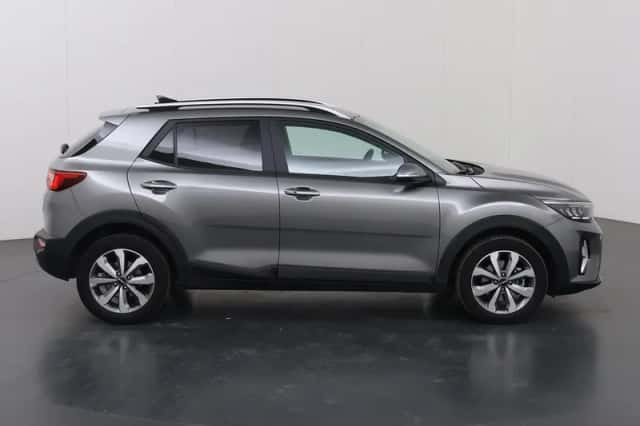 Kia Stonic (2025) thumbnail 6