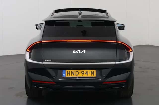 Kia EV6 (2025) thumbnail 4