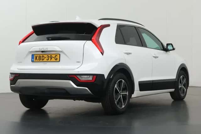 Kia Niro (2022) thumbnail 2