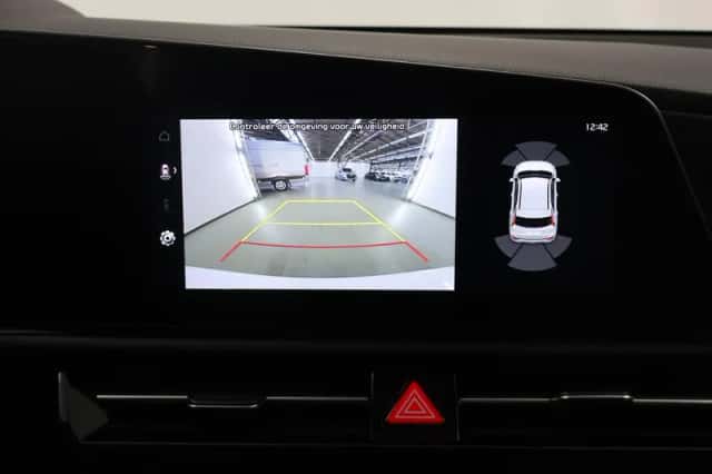 Kia Niro (2022) thumbnail 14