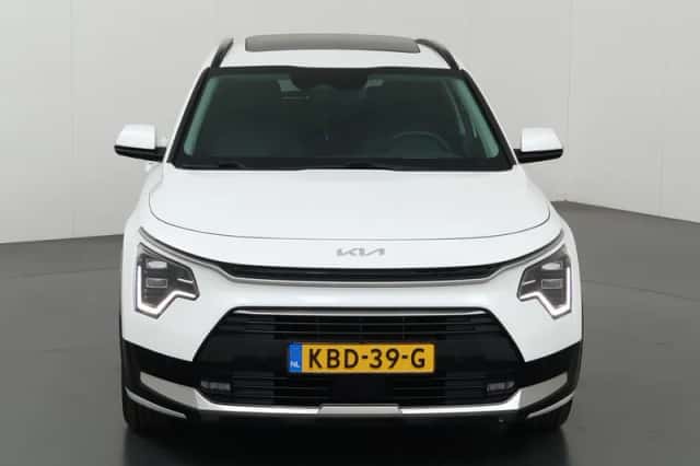 Kia Niro (2022) thumbnail 3