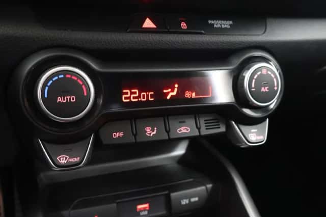 Kia Rio (2020) thumbnail 20