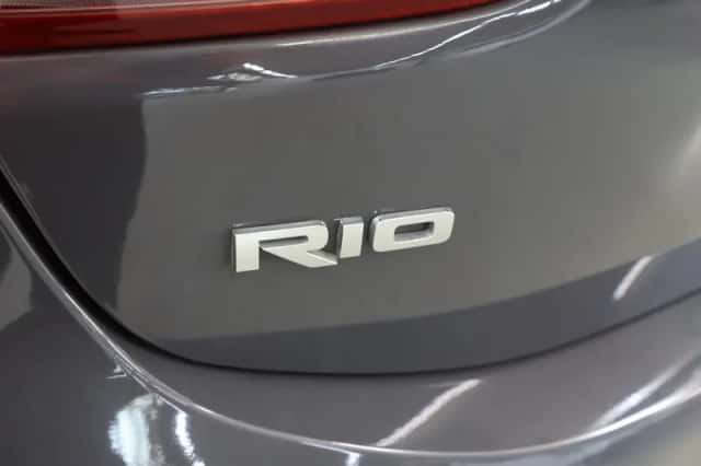 Kia Rio (2020) thumbnail 38