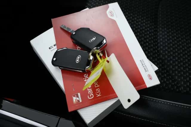 Kia XCeed (2021) thumbnail 25