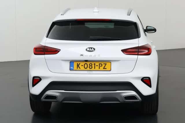 Kia XCeed (2021) thumbnail 4