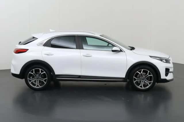 Kia XCeed (2021) thumbnail 6