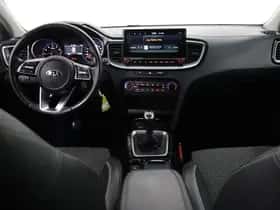 Kia XCeed (2021) thumbnail 8