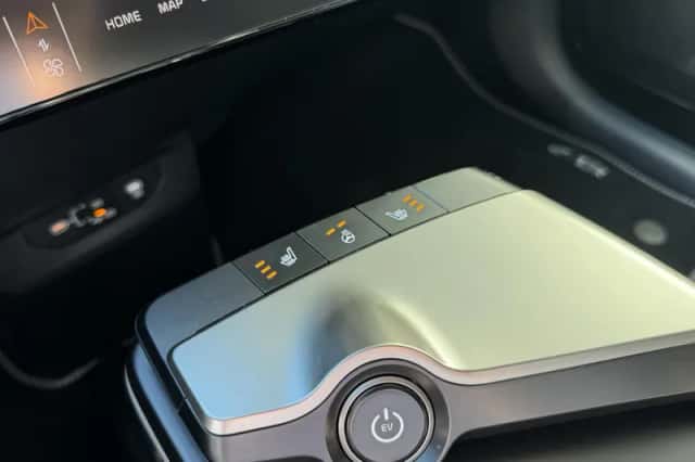Kia EV6 (2024) thumbnail 13