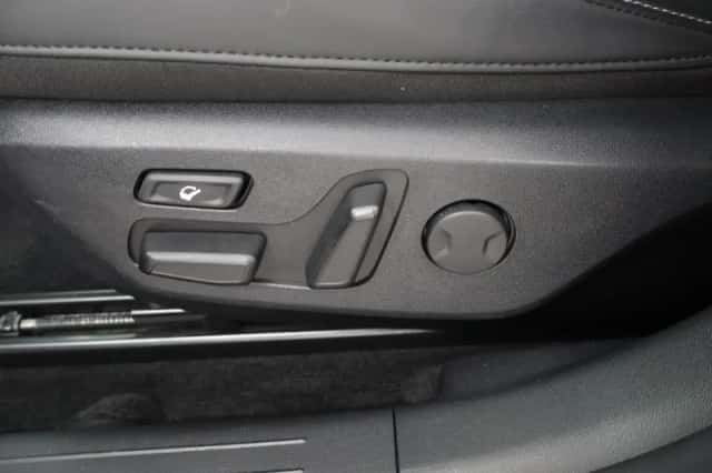 Kia EV6 (2021) thumbnail 13