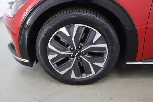 Kia EV6 (2021) thumbnail 41