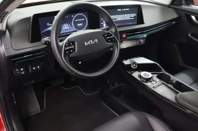Kia EV6 (2021) thumbnail 7