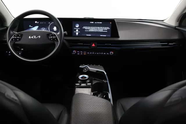 Kia EV6 (2021) thumbnail 8