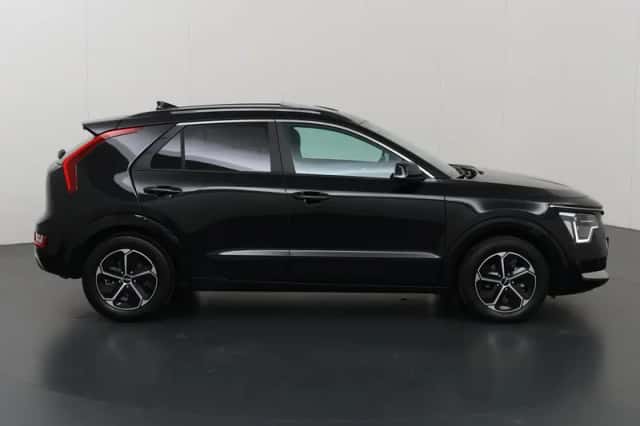 Kia Niro (2025) thumbnail 6