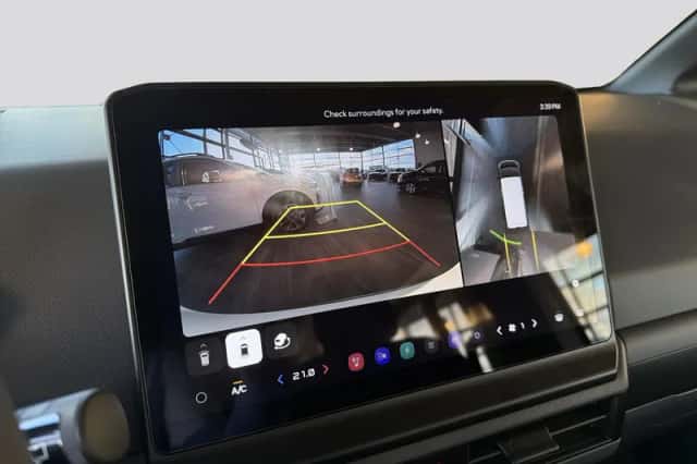 Kia PV5 Passenger (2026) thumbnail 10