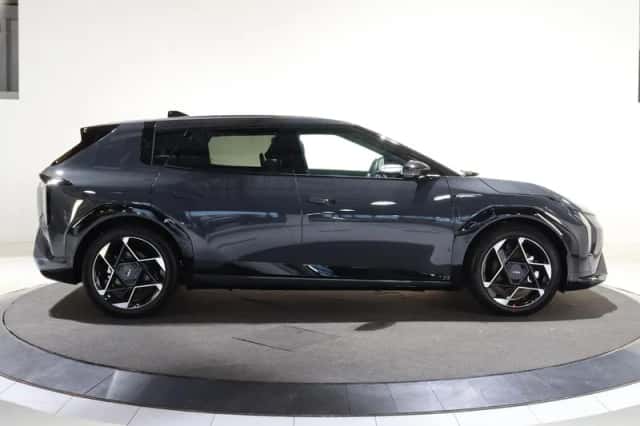 Kia EV4 (2026) thumbnail 6