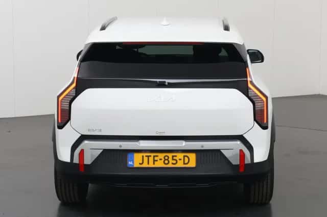 Kia EV3 (2026) thumbnail 4