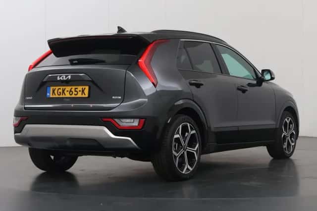 Kia Niro (2025) thumbnail 2