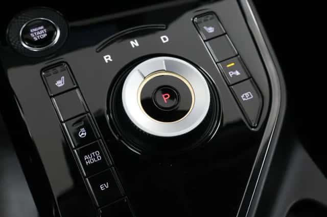 Kia Niro (2025) thumbnail 24