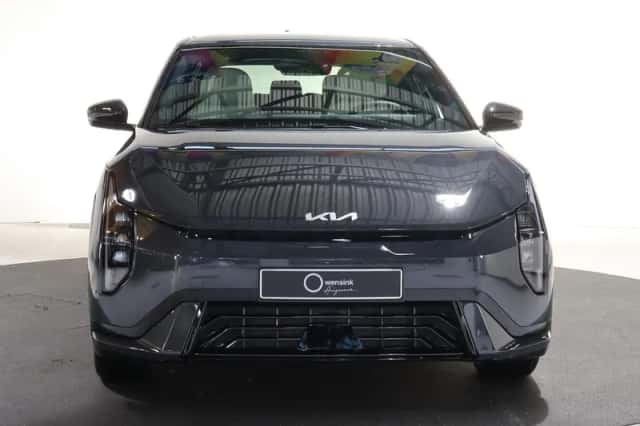 Kia EV4 (2026) thumbnail 3