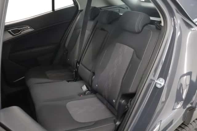 Kia Sportage (2023) thumbnail 11