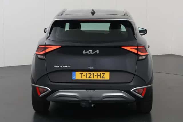 Kia Sportage (2023) thumbnail 4