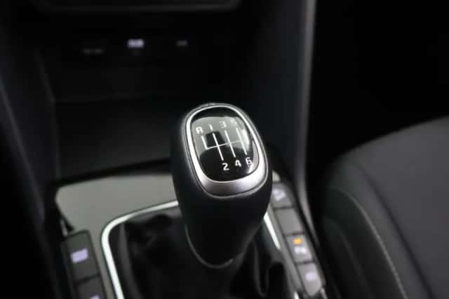 Kia Sportage (2023) thumbnail 33