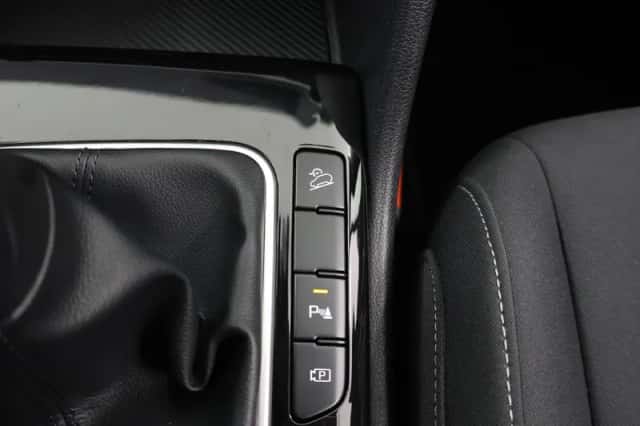 Kia Sportage (2023) thumbnail 35