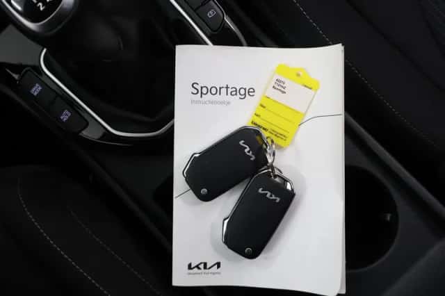 Kia Sportage (2023) thumbnail 36