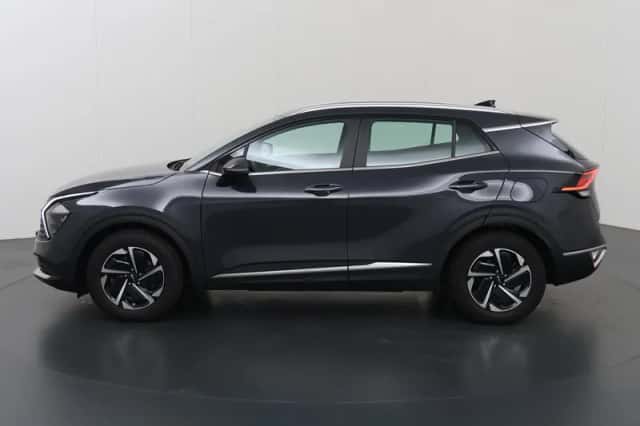 Kia Sportage (2023) thumbnail 5