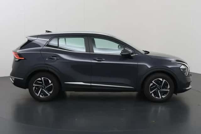 Kia Sportage (2023) thumbnail 6